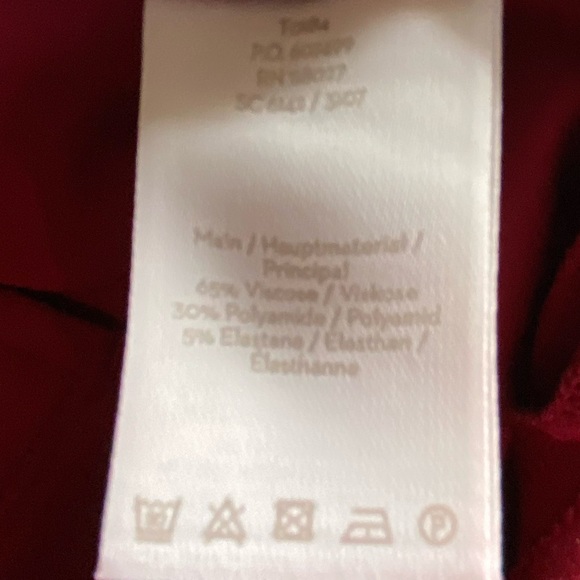 Boden Ponte Viscose Wine Color Wide Leg Culottes/Capris - Picture 5 of 8